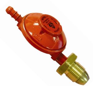 Propane Screw On Regulator