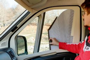 SIKA SIDE CAB BLIND R/L DUCATO V8 - OYSTER WHITE