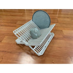 Quest folding dish drainer